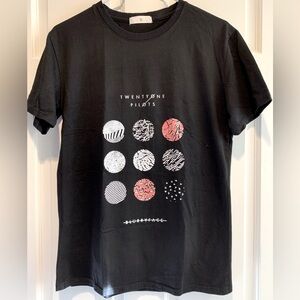 TWENTYONE PILOTS Blurryface T-Shirt, Small, black, band tee, unisex S